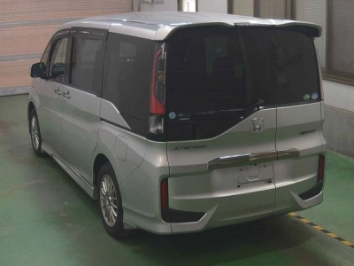 HONDA STEPWGN SPADA