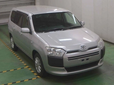 TOYOTA SUCCEED VAN