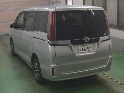 TOYOTA ESQUIRE