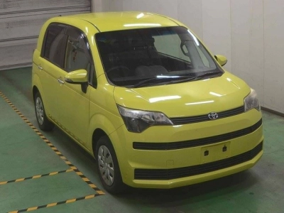 TOYOTA SPADE