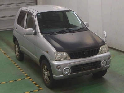 DAIHATSU TERIOS KID