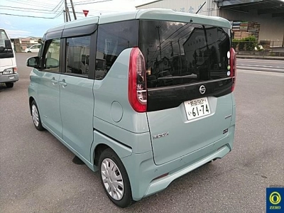 NISSAN ROOX