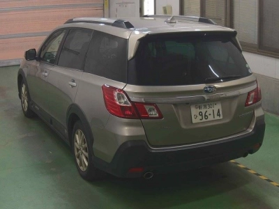 SUBARU EXIGA CROSSOVER 7