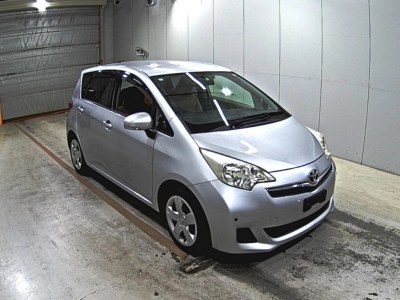 TOYOTA RACTIS