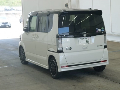 HONDA N BOX CUSTOM