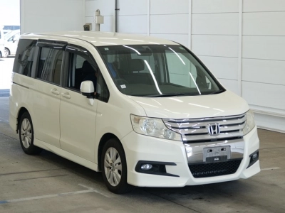 HONDA STEPWGN SPADA