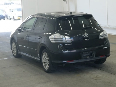 TOYOTA BLADE