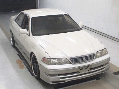 TOYOTA MARK II