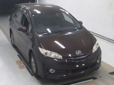 TOYOTA WISH