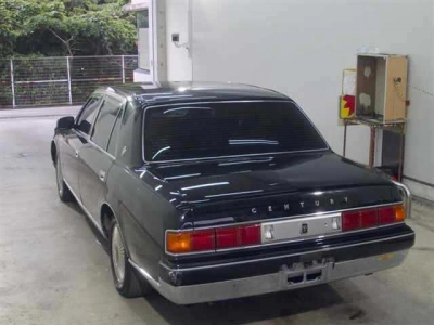 TOYOTA CENTURY