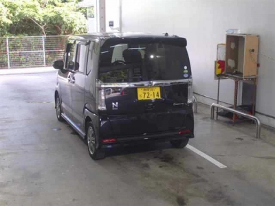HONDA N BOX CUSTOM