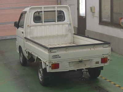 DAIHATSU HIJET TRUCK