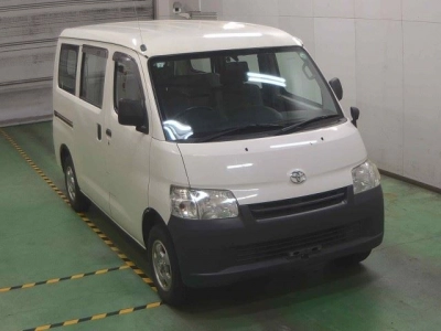 TOYOTA TOWN ACE VAN
