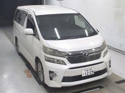 TOYOTA VELLFIRE