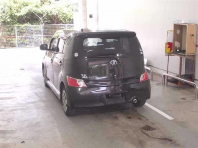 TOYOTA BB