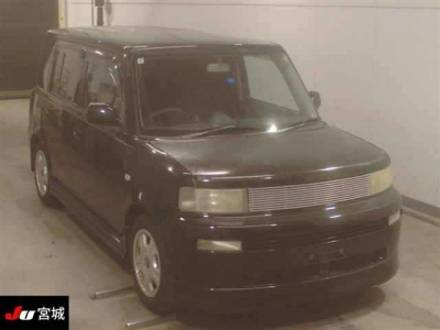 TOYOTA BB