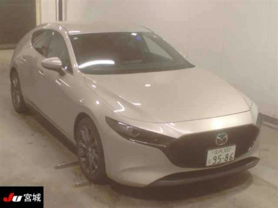 MAZDA MAZDA3
