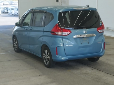 HONDA FREED HYBRID