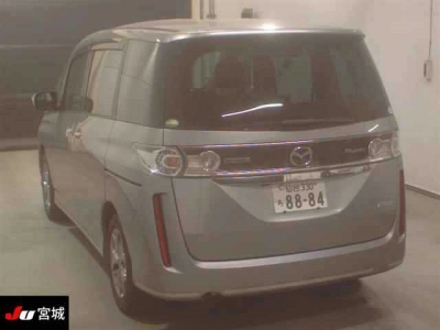 MAZDA BIANTE