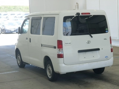 TOYOTA TOWN ACE