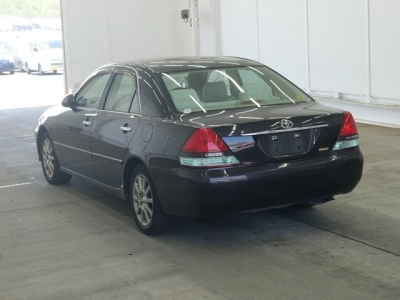 TOYOTA MARK II