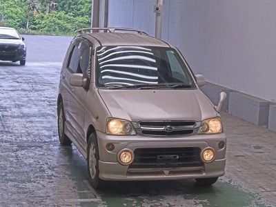 DAIHATSU TERIOS KID