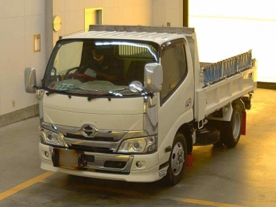 HINO DUTRO