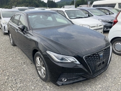 TOYOTA CROWN HYBRID