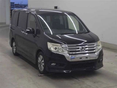HONDA STEPWGN SPADA