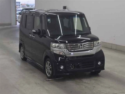 HONDA N BOX CUSTOM