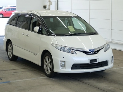 TOYOTA ESTIMA HYBRID