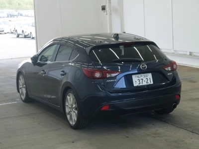 MAZDA AXELA SPORT