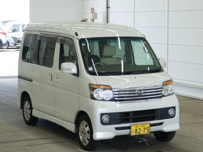 DAIHATSU ATRAI WAGON