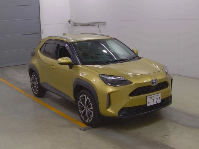 TOYOTA YARIS CROSS