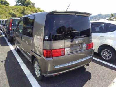 HONDA MOBILIO SPIKE