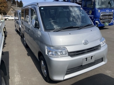 TOYOTA TOWN ACE
