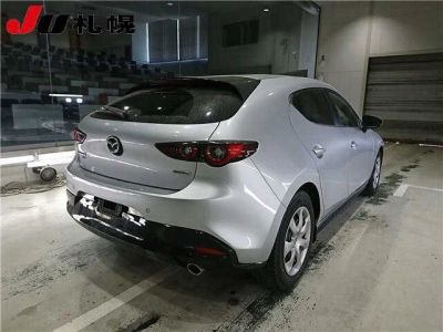 MAZDA MAZDA3