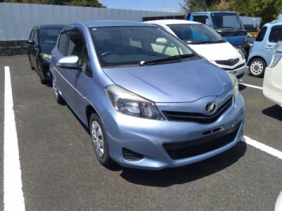 TOYOTA VITZ