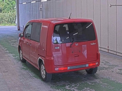 HONDA MOBILIO SPIKE