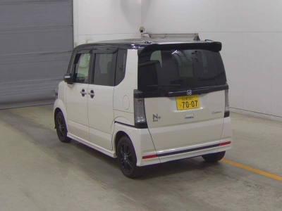 HONDA N BOX CUSTOM