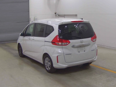 HONDA FREED HYBRID