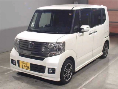 HONDA N BOX +