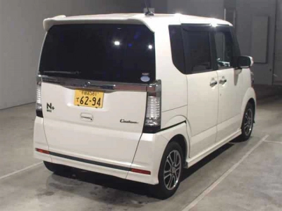HONDA N BOX +