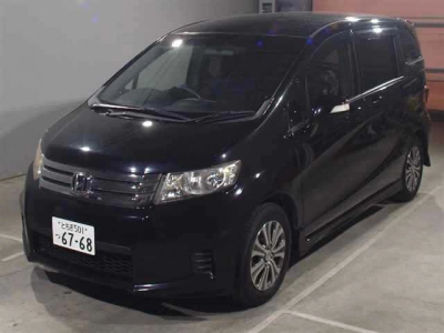 HONDA FREED SPIKE
