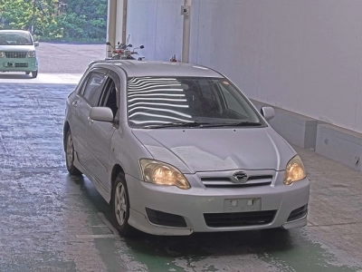 TOYOTA COROLLA RUNX