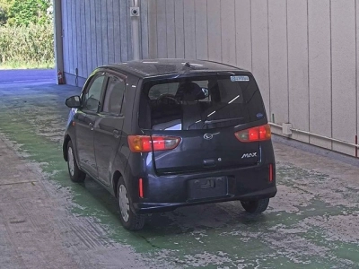 DAIHATSU MAX