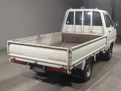 TOYOTA LITE ACE TRUCK