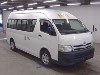 TOYOTA HIACE COMMUTER