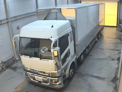 MITSUBISHI FUSO