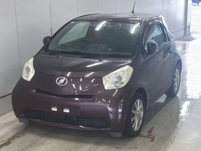 TOYOTA IQ